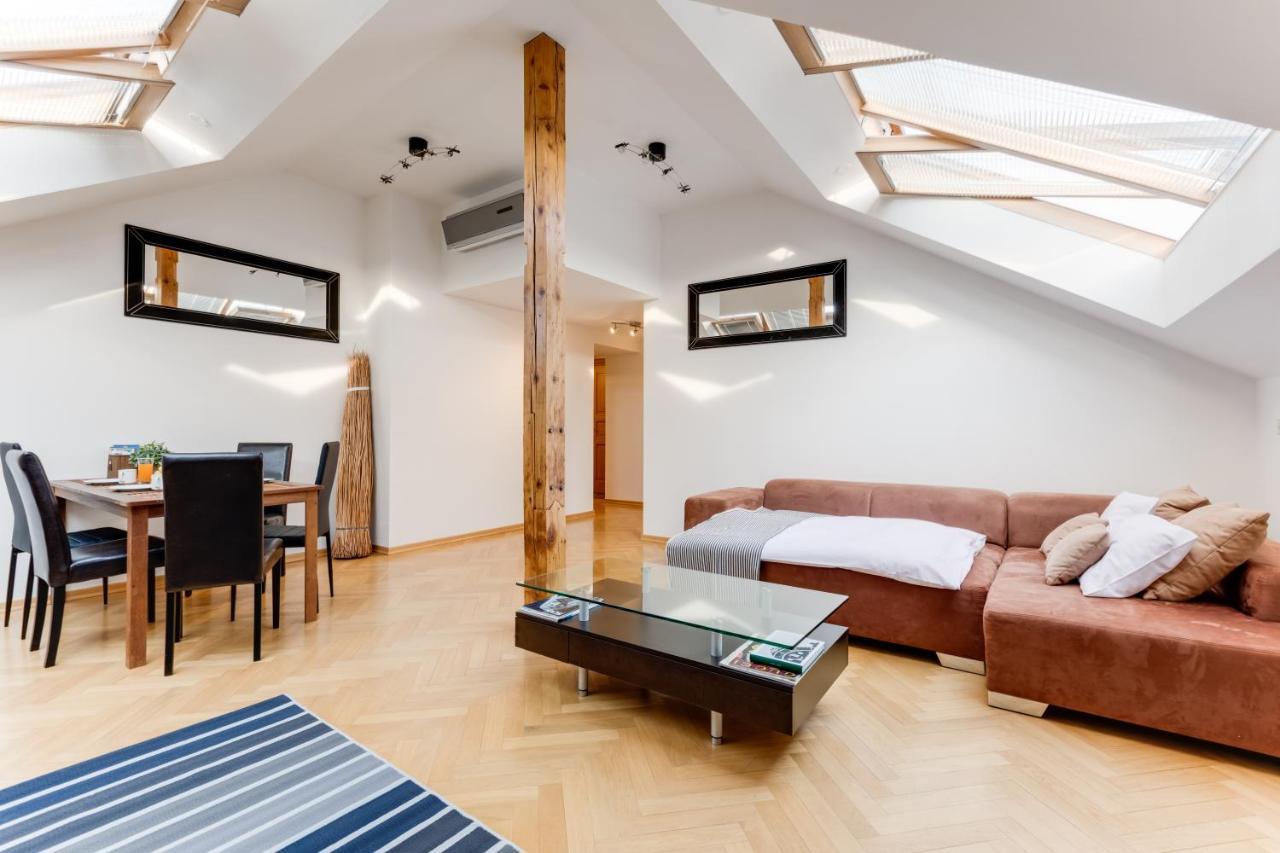 Jt'S Apartments Bilkova Str. Прага Экстерьер фото