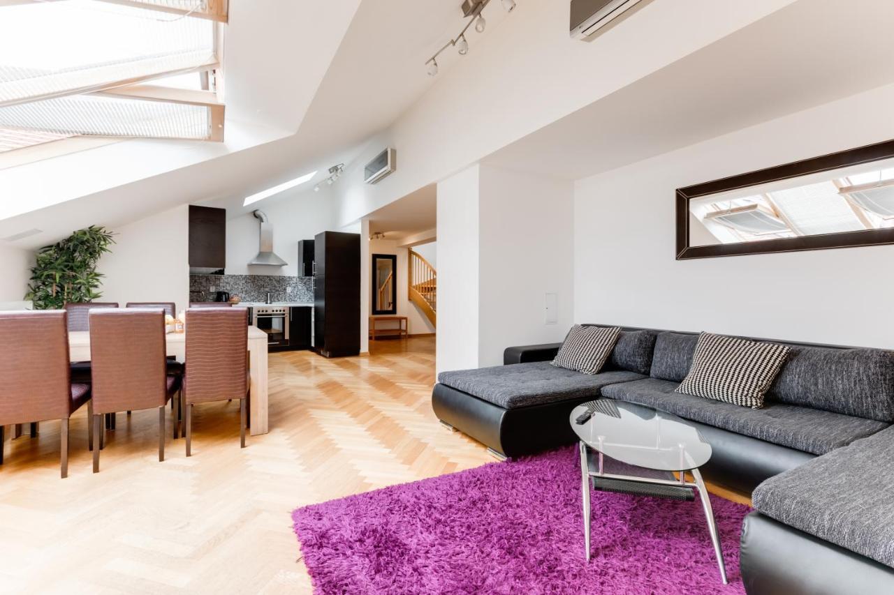 Jt'S Apartments Bilkova Str. Прага Экстерьер фото
